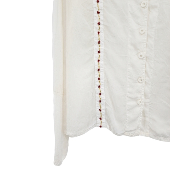 Johnny was Women's Lightweight Embroidered Button Front Shirt - Picture 6 of 9